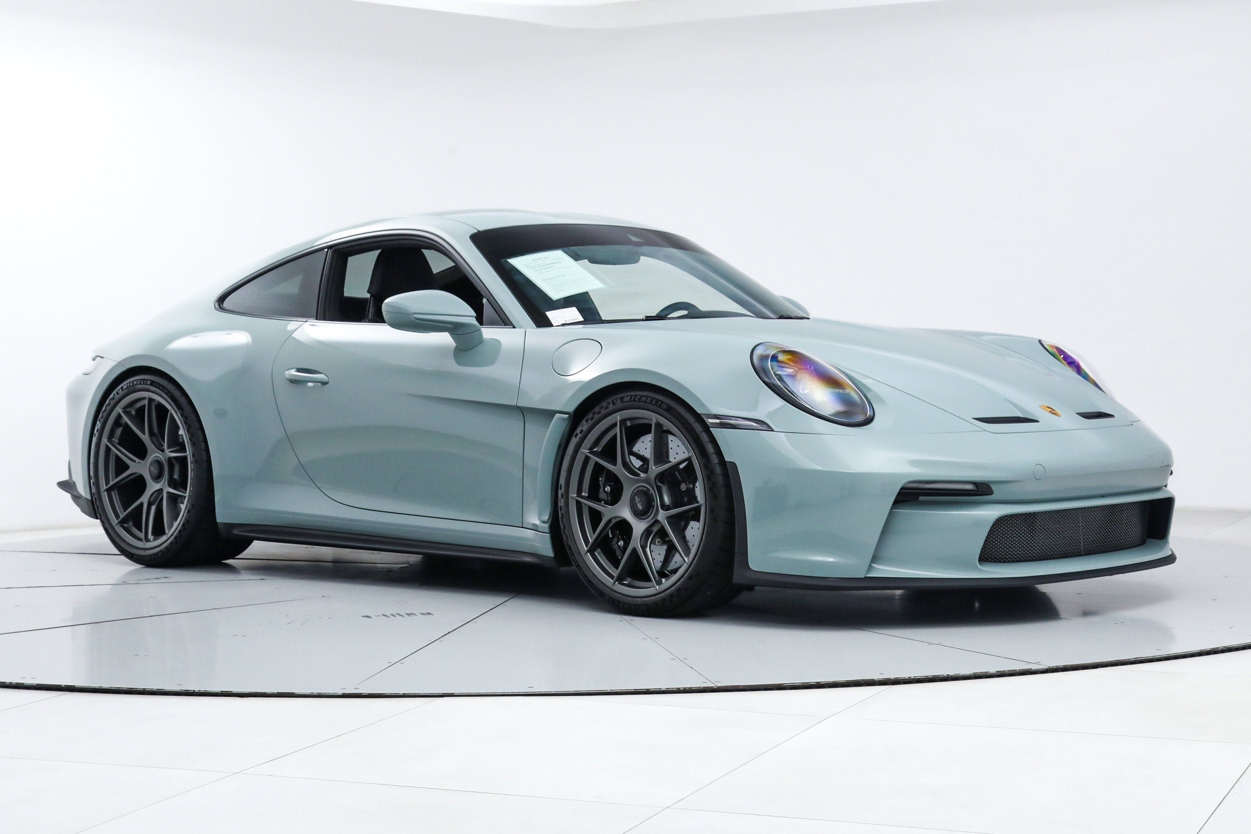 Used 2024 Green Porsche S/T image 7