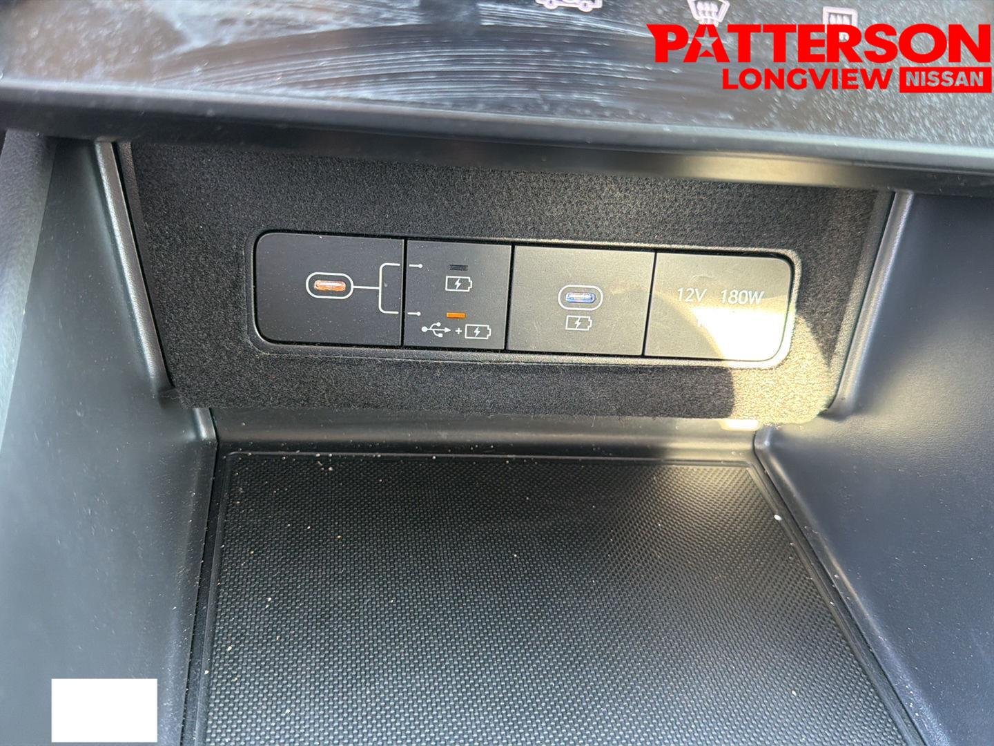 Used 2025 Portofino Gray Hyundai SEL image 10