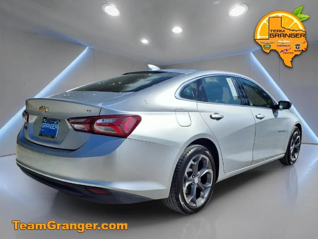 Used 2022 Chevrolet Malibu 1LT with VIN 1G1ZD5ST4NF127394 for sale in Orange, TX