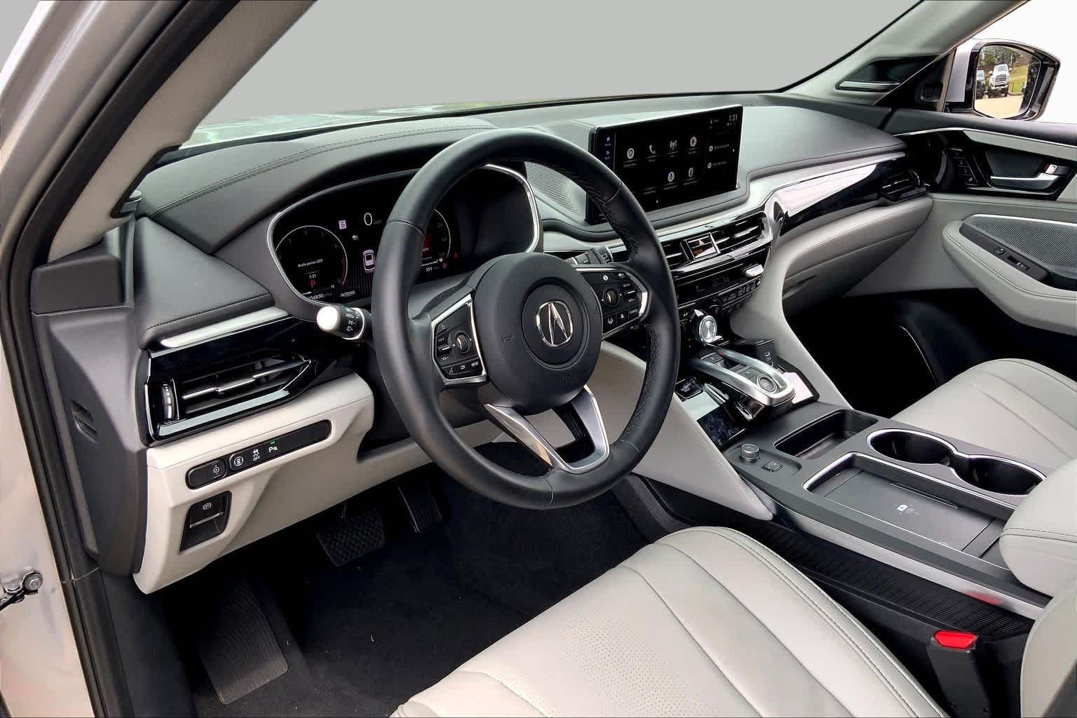 Certified Used 2026 Solar Silver Metallic Acura with Technology Package image 18