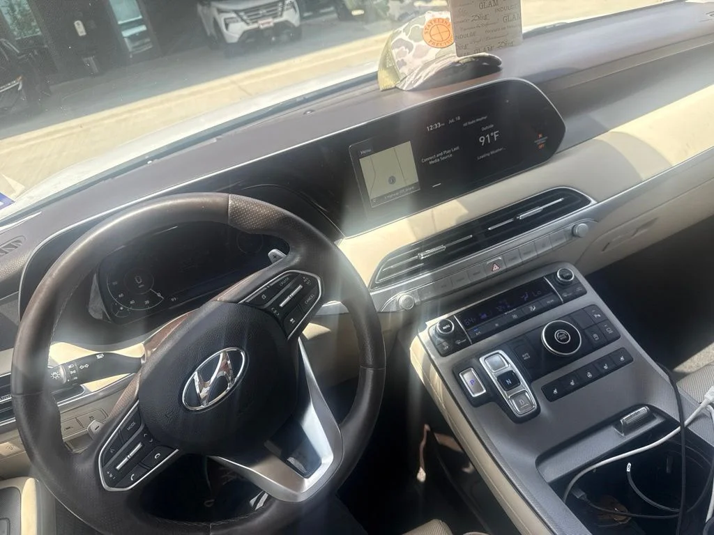 Used 2020 White Hyundai Limited image 8