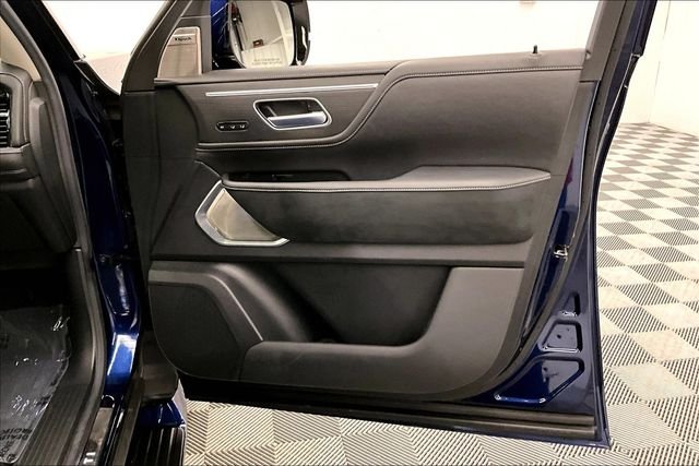 2025 INFINITI QX80 Sensory 4WD - Photo 22