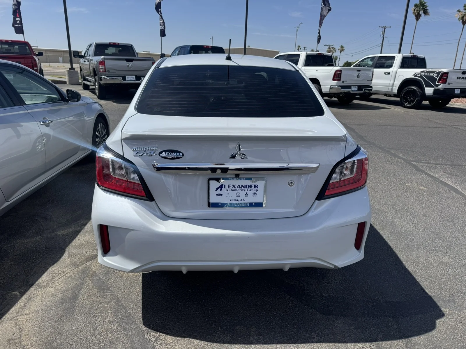 Used 2024 White Mitsubishi ES image 6