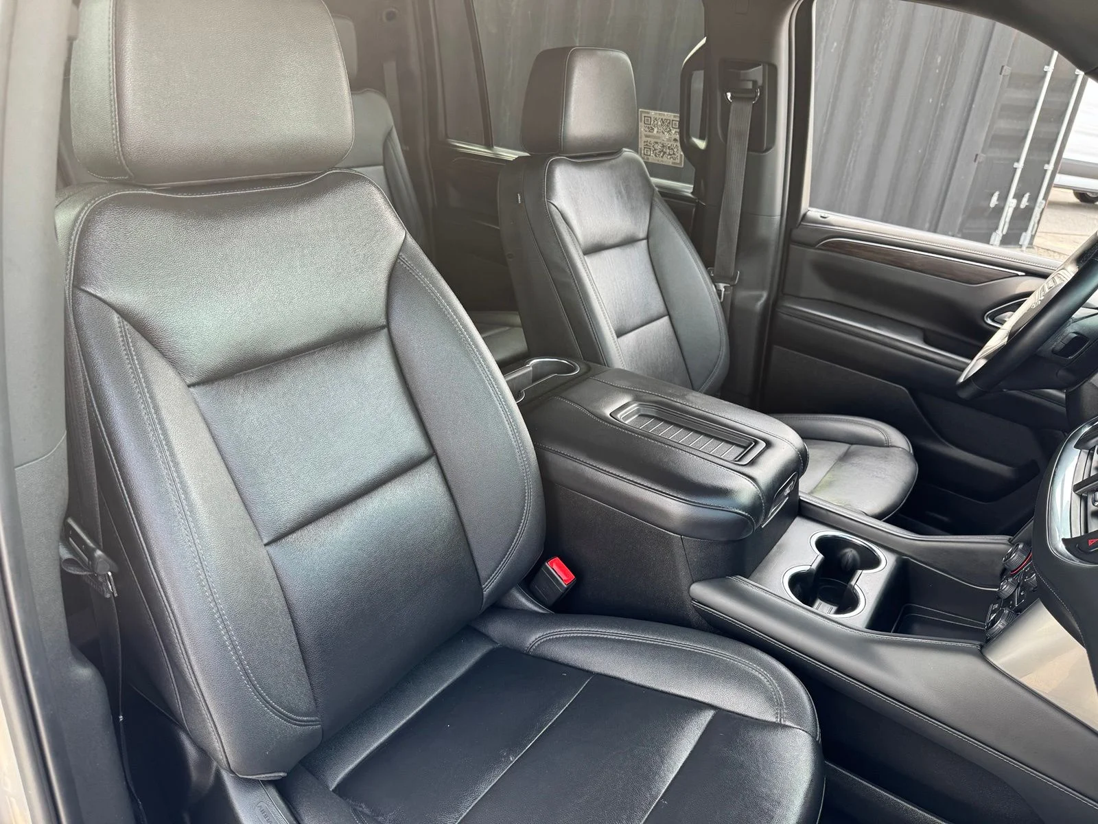 Used 2023 Beige Chevrolet Z71 image 40