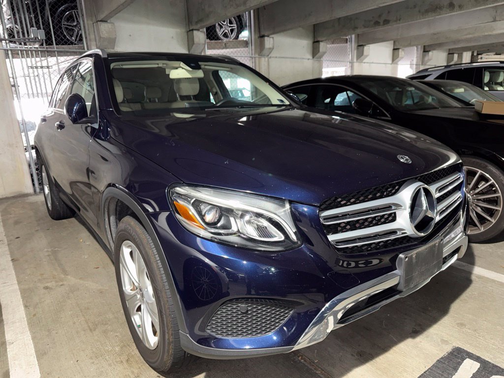 Used 2018  Mercedes-Benz GLC 350e image 2