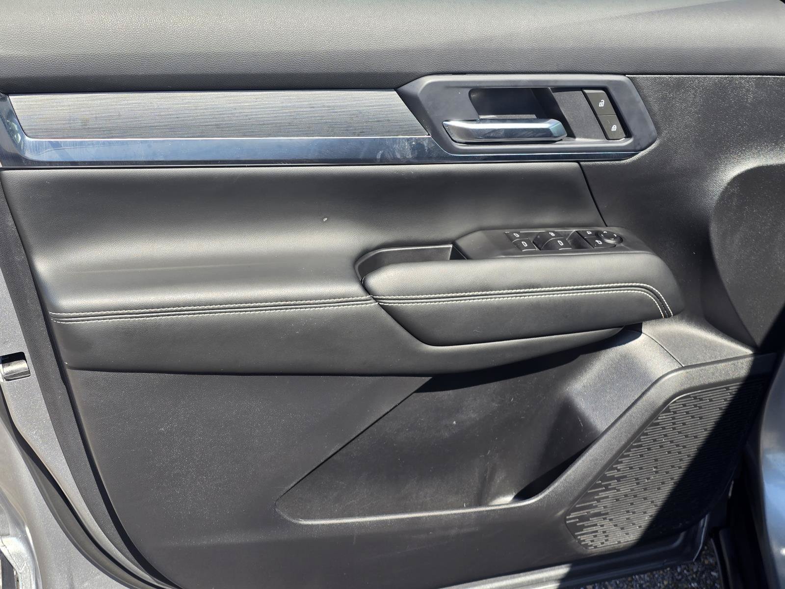 2025 GMC Terrain Elevation - Photo 13