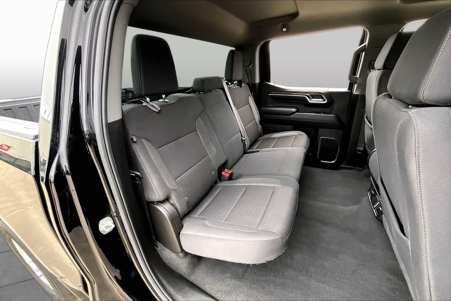 Used 2025 Black Chevrolet LT image 20