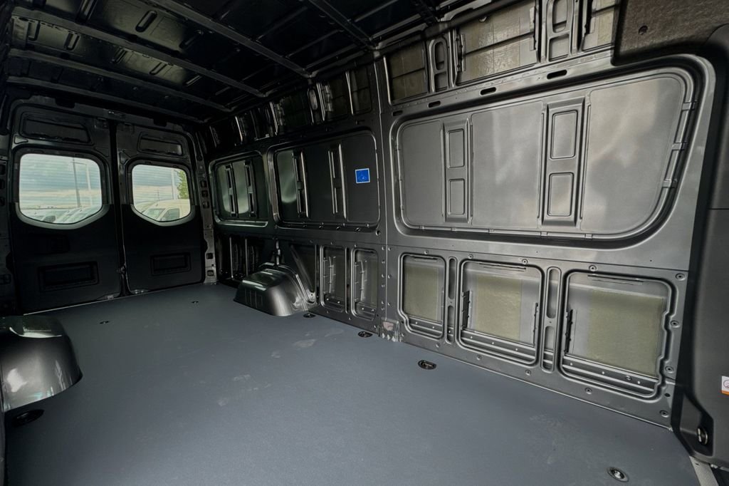 Used 2024 Gray Mercedes-Benz Cargo 170 WB image 11