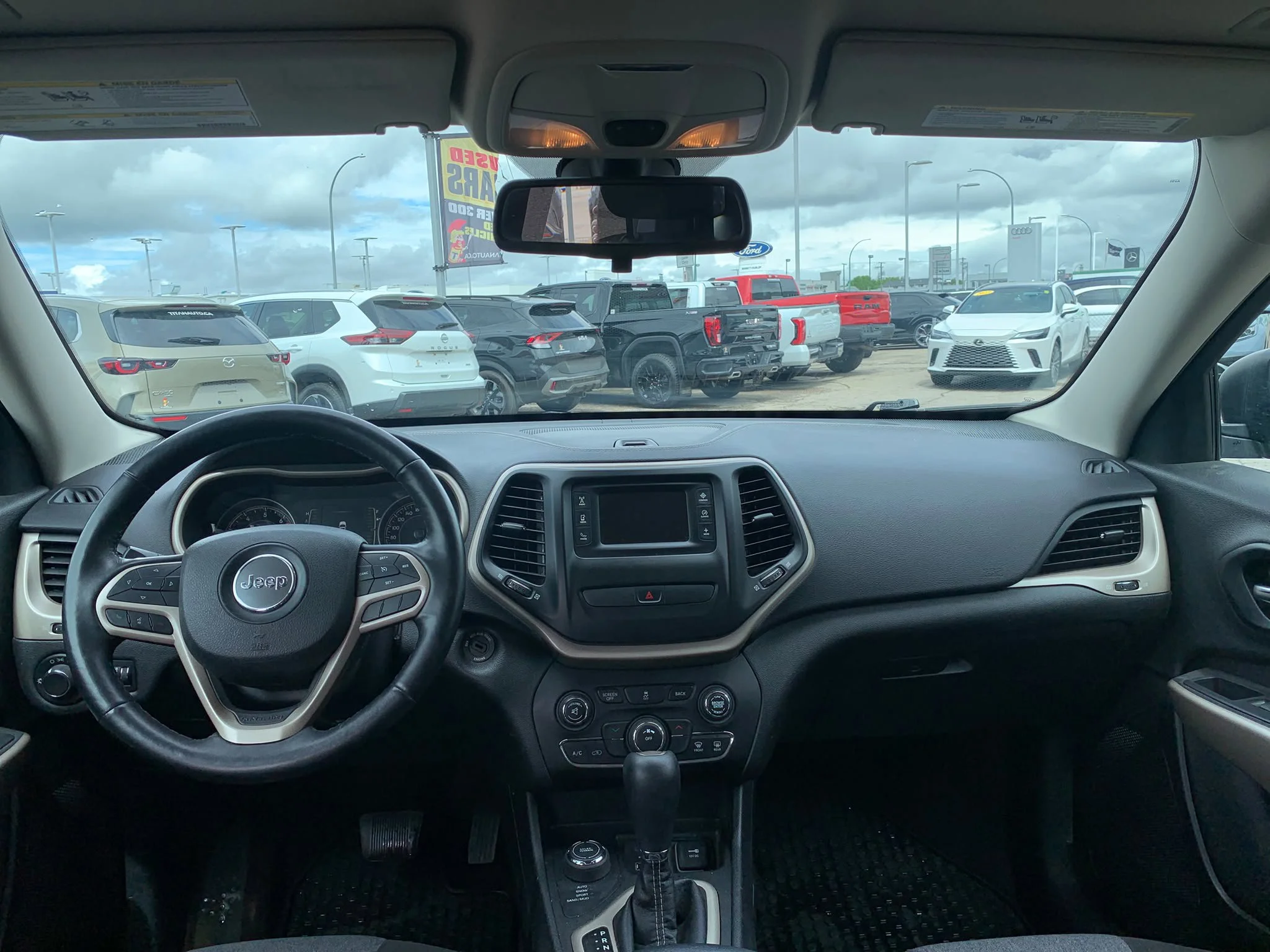 Certified Used 2018 Gray Jeep Sport image 8
