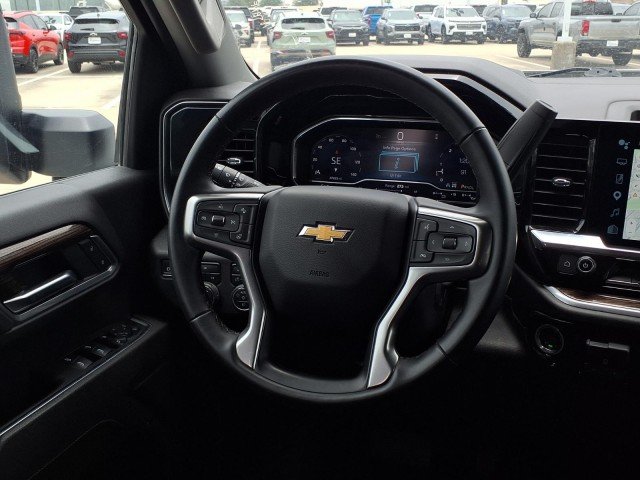 2025 Chevrolet Silverado 2500HD LT - Photo 13