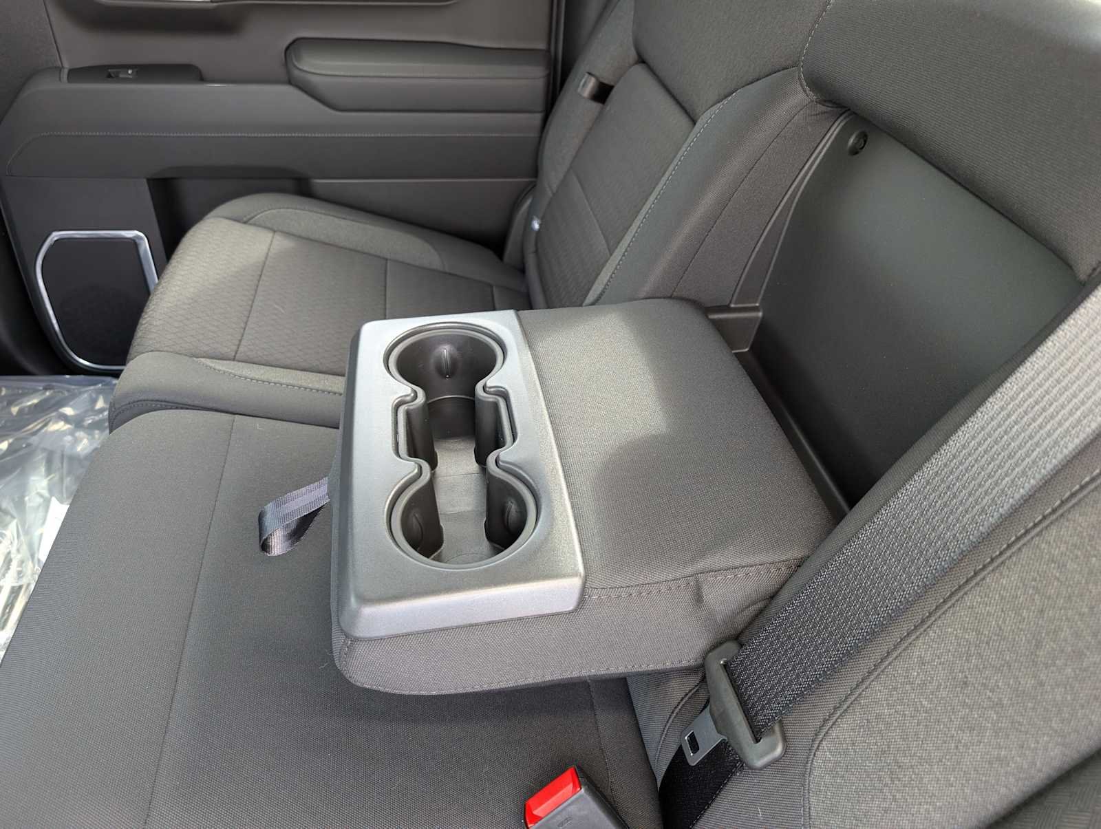 New 2026 Onyx Black GMC Elevation image 18