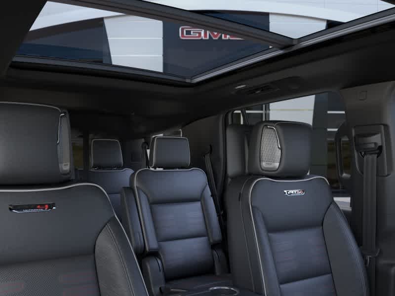 2026 GMC Yukon AT4 Ultimate - Photo 24