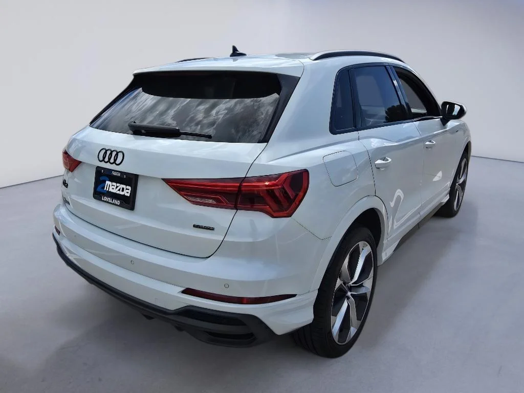 Used 2022 Glacier White Metallic Audi S line Premium Plus image 5