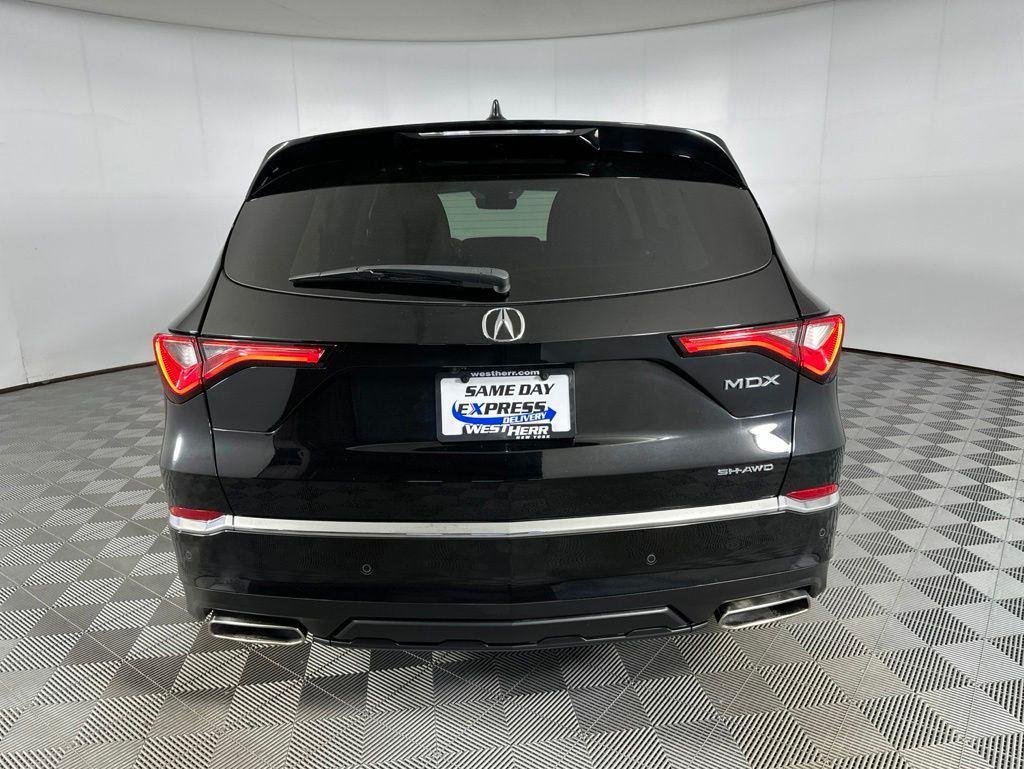 Used 2023 Majestic Black Pearl Acura Technology image 8