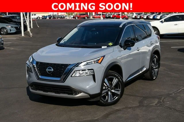 Used 2021 Gray Nissan SL image 10