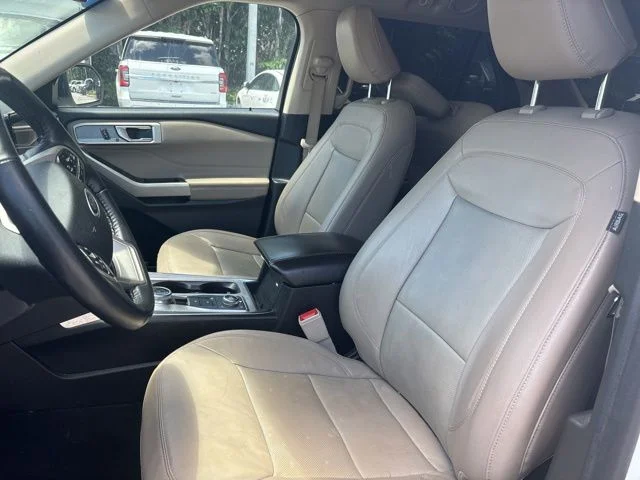 Used 2021 Oxford White Ford Limited image 6