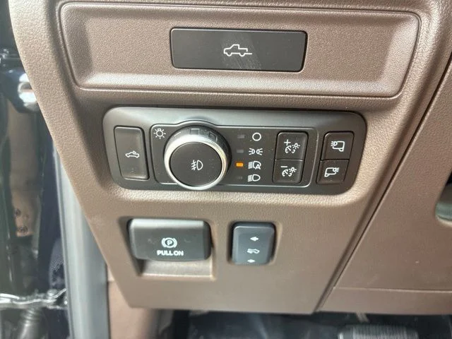 New 2026 Blue Ford King Ranch image 36