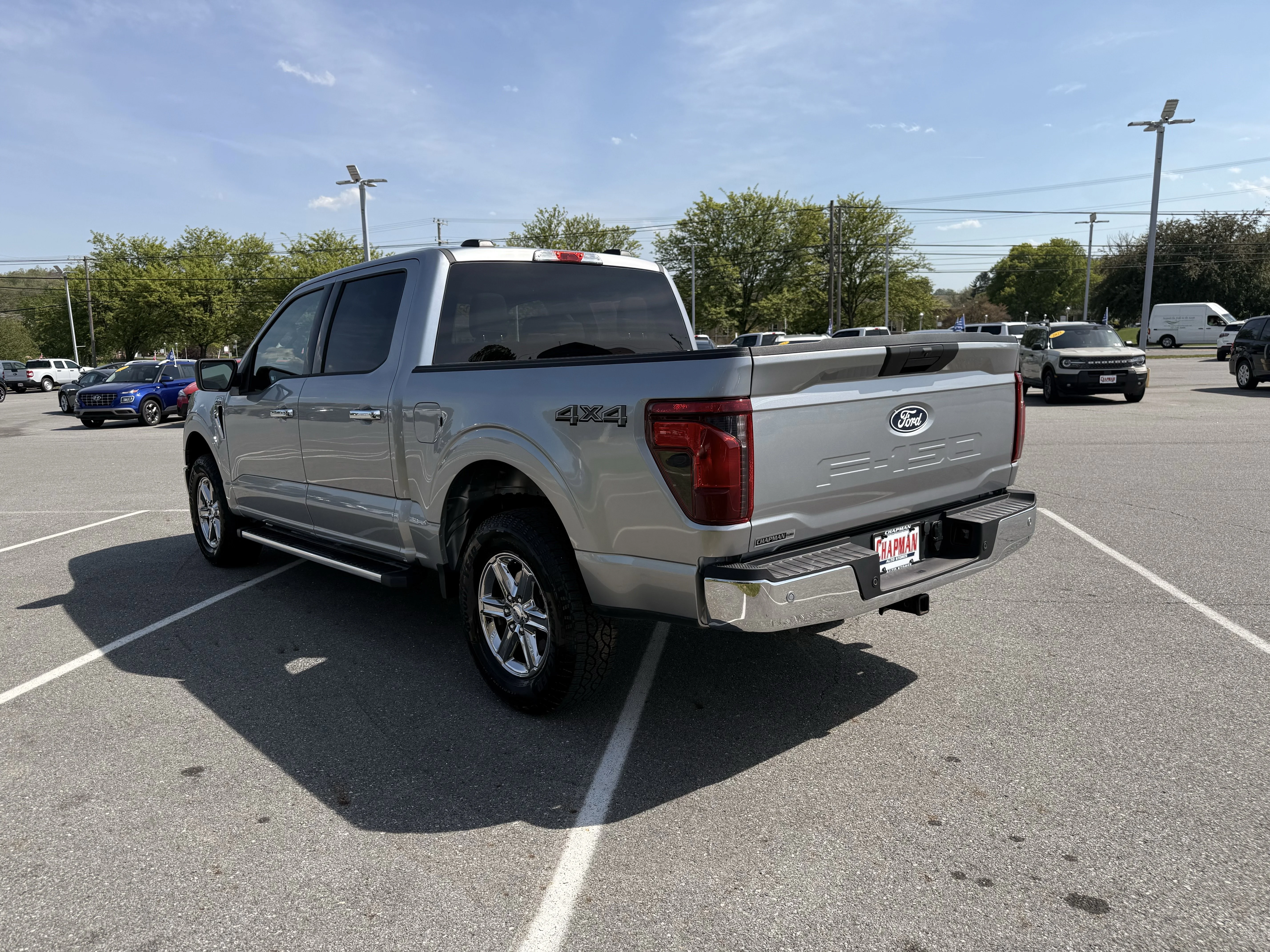 Used 2025 Silver Metallic Ford XLT image 5
