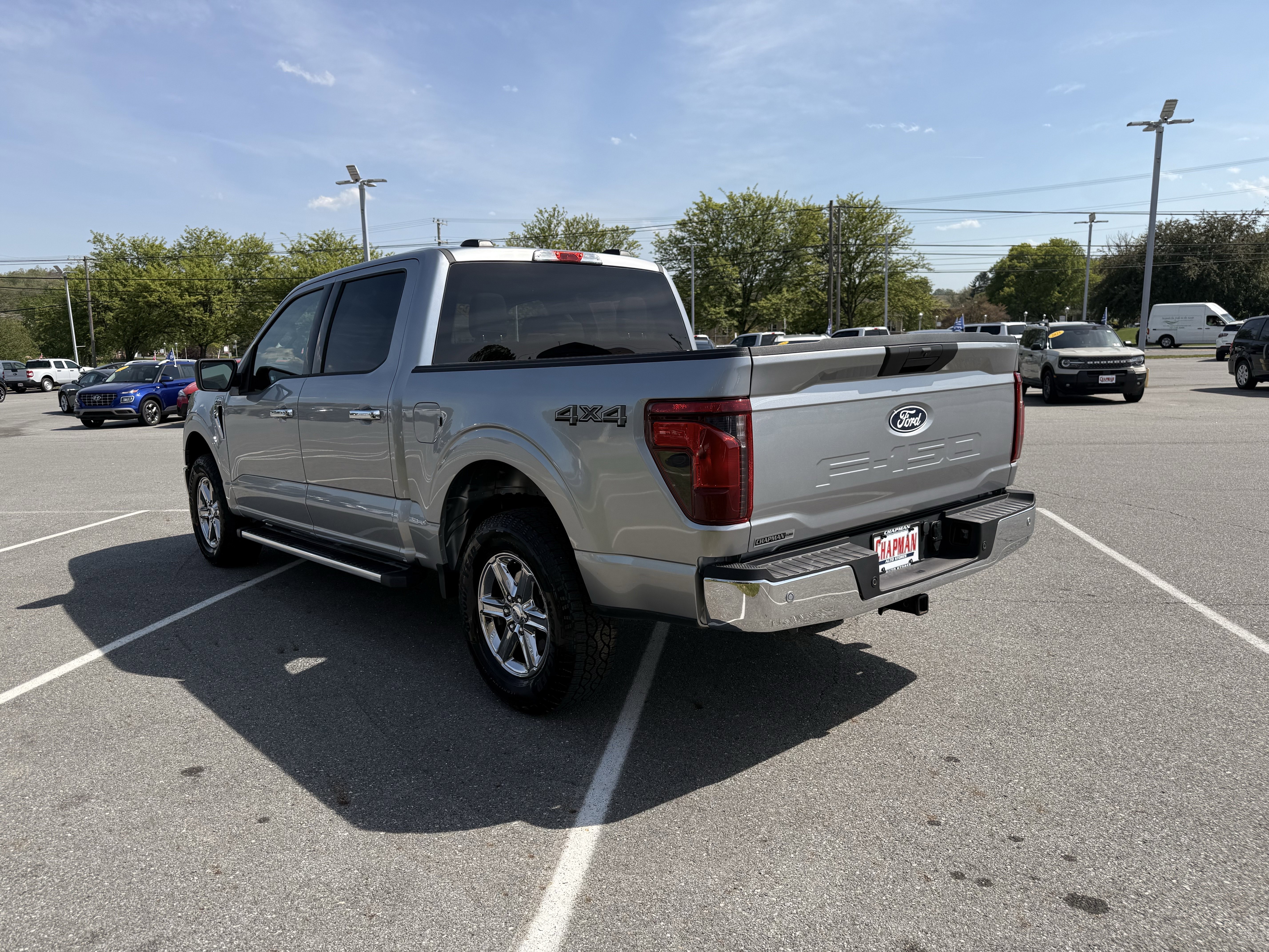 Used 2025 Silver Metallic Ford XLT image 5