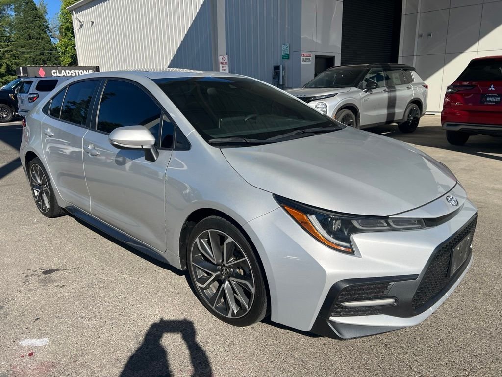 Used 2022 Classic Silver Metallic Toyota XSE image 1