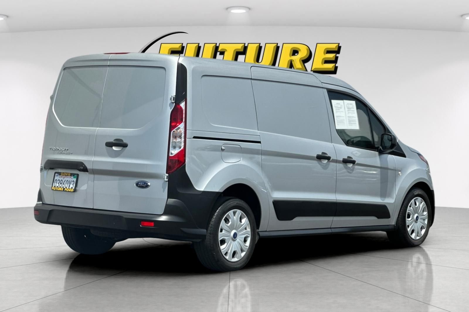 Used 2023 Silver Ford XL image 3