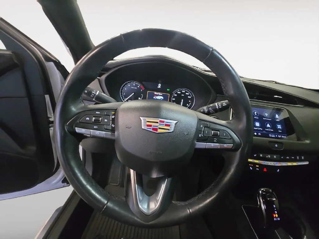 Used 2023 CRYSTAL WHITE TRICOAT Cadillac AWD Luxury image 19