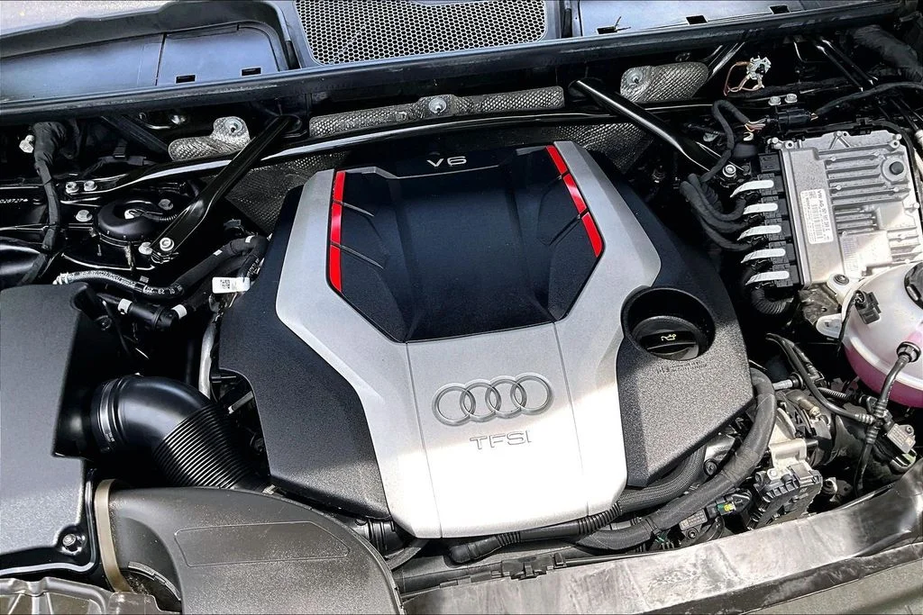 Used 2021 Black Audi Premium Plus image 31