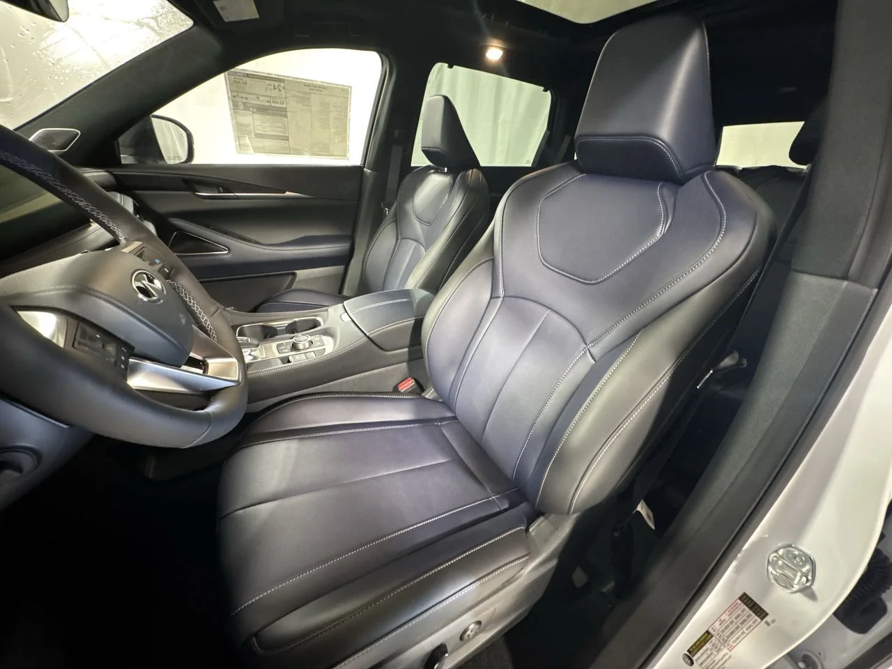 2026 INFINITI QX60 Sport - Photo 17