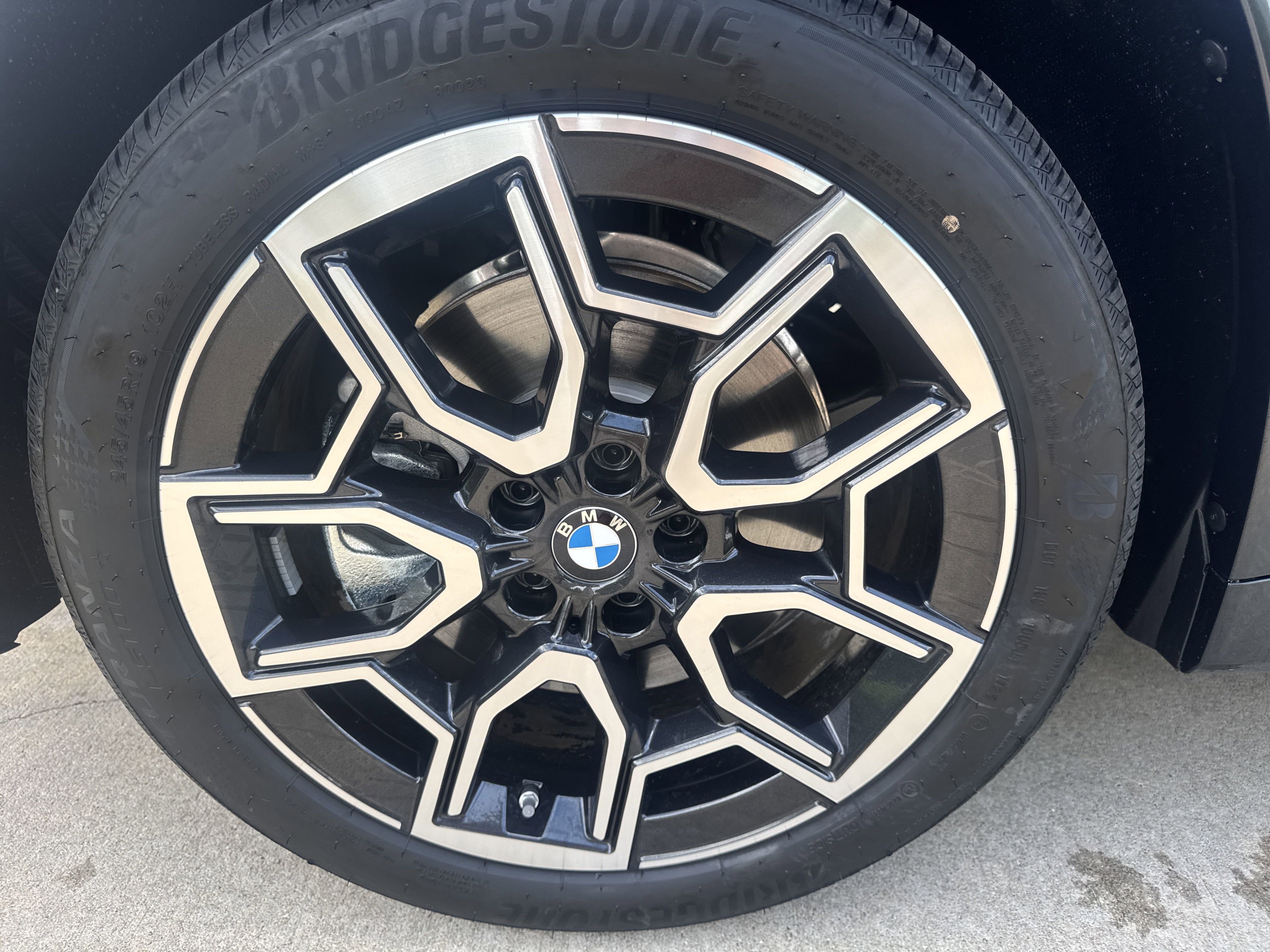 2025 BMW X1 28i - Photo 26