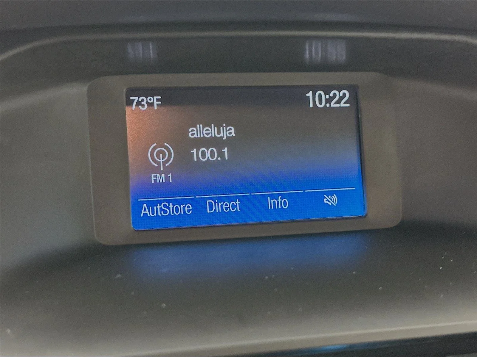 Used 2017  Ford SE image 7