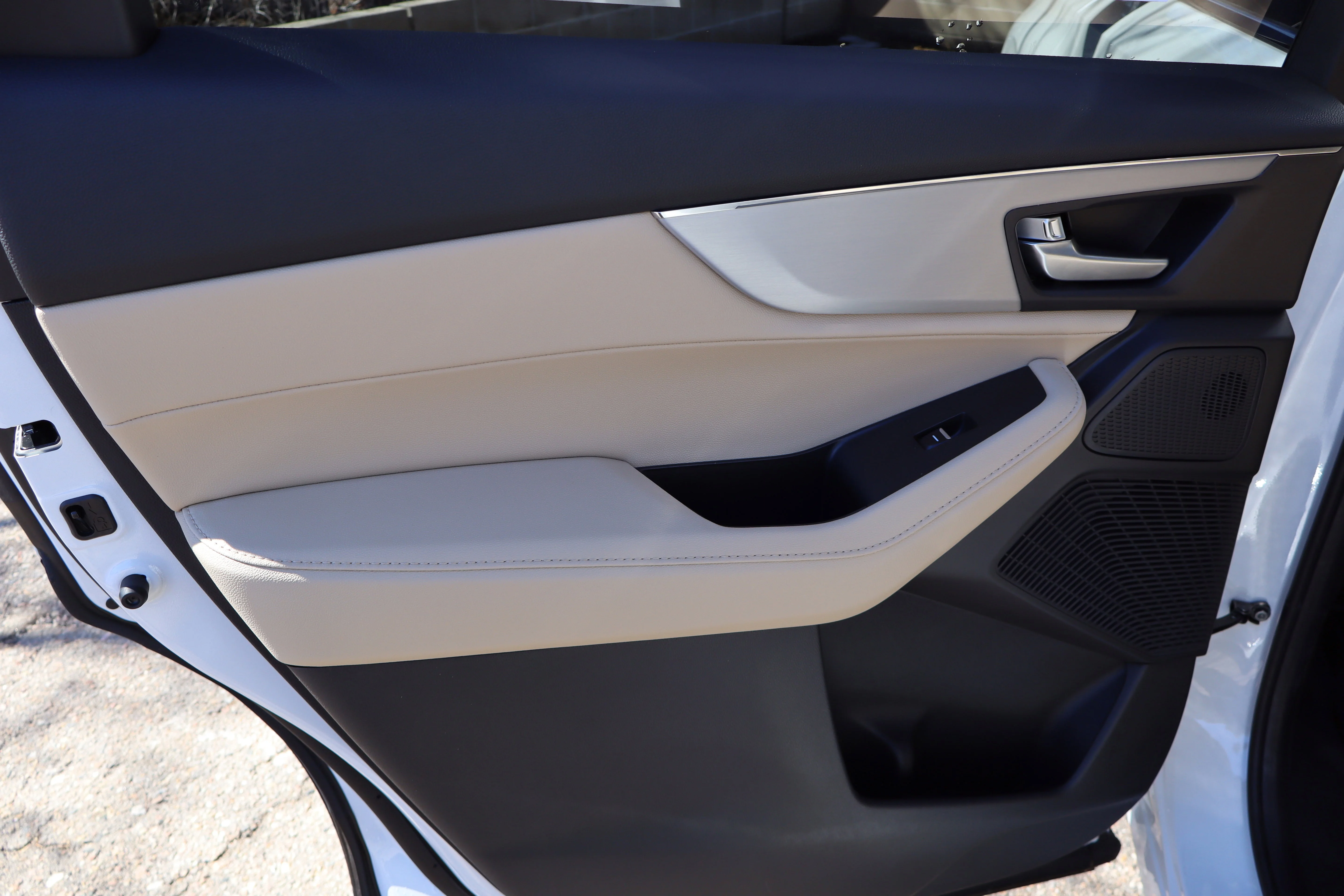 New 2026 Platinum White Pearl Acura 4MDX image 27