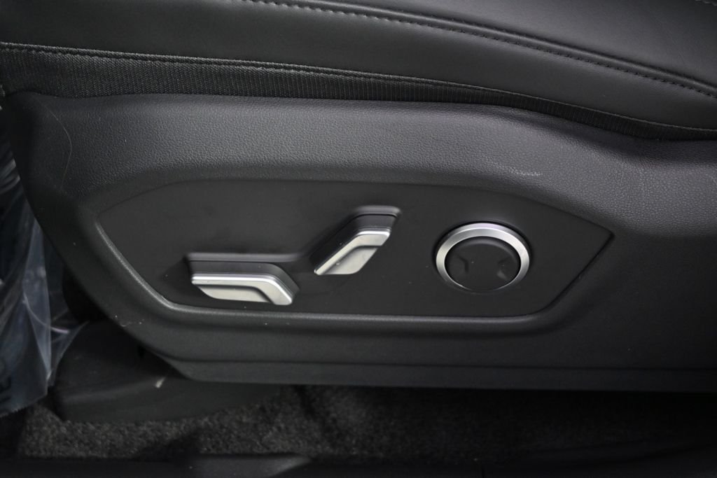 Certified Used 2026 Blue Hyundai SEL image 14