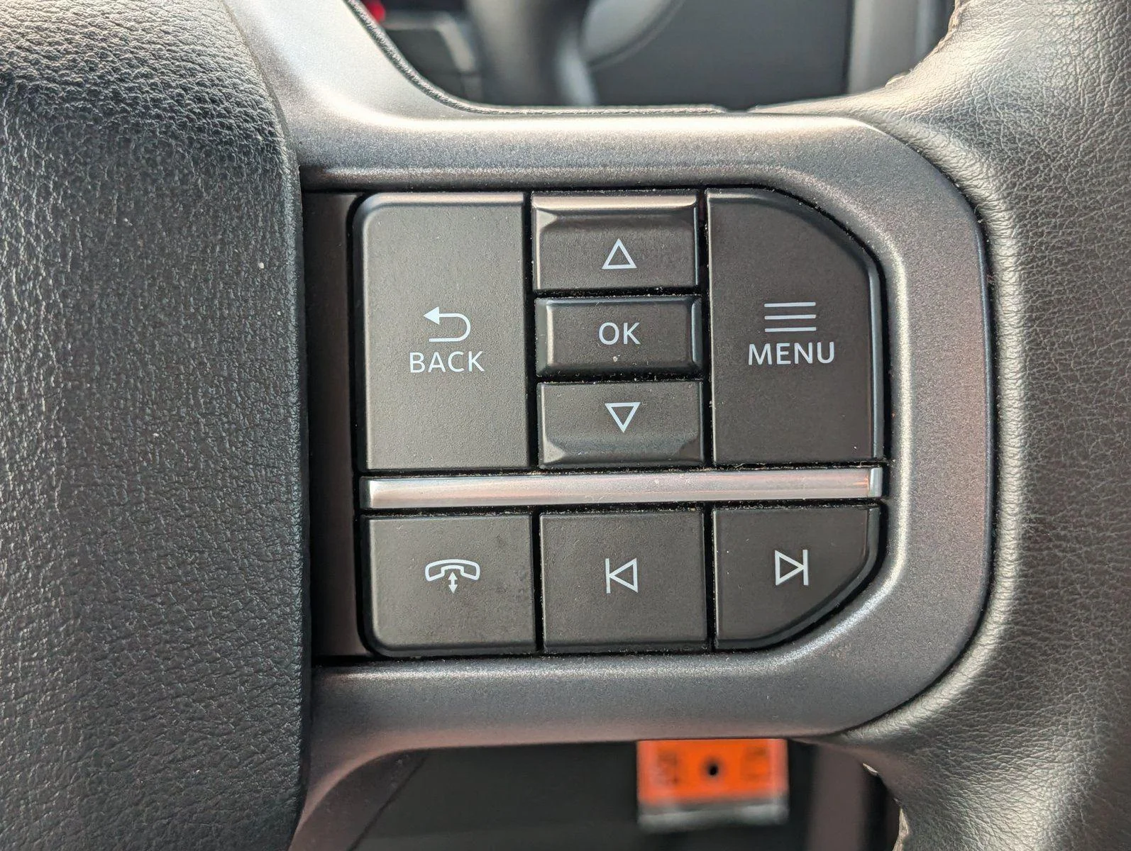 Used 2025 Oxford White Ford XLT image 25