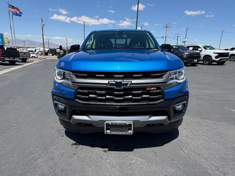 Used 2021 BRIGHT BLUE METALLIC Chevrolet 4WD Z71 image 8