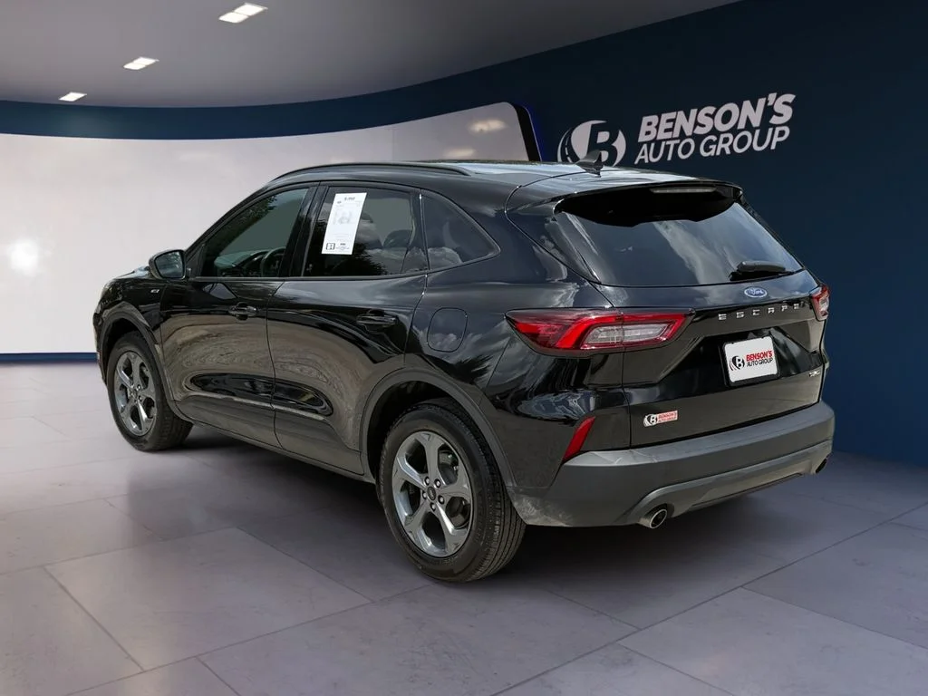 Used 2025 Black Ford ST-Line image 3