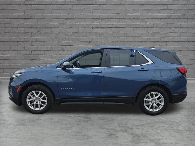 Used 2024 Lakeshore Blue Metallic Chevrolet LT image 2