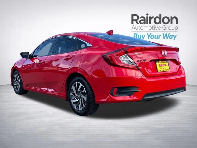 Used 2017  Honda EX image 5