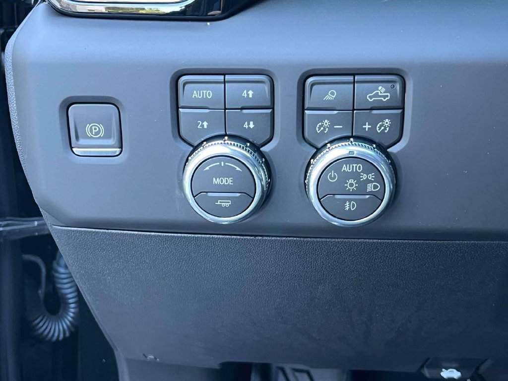 2026 GMC Sierra 2500HD AT4X - Photo 24