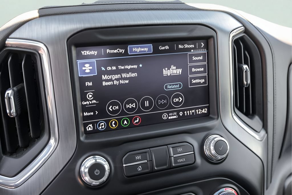 Used 2021 WHITE FROST TRICOAT GMC Denali image 19