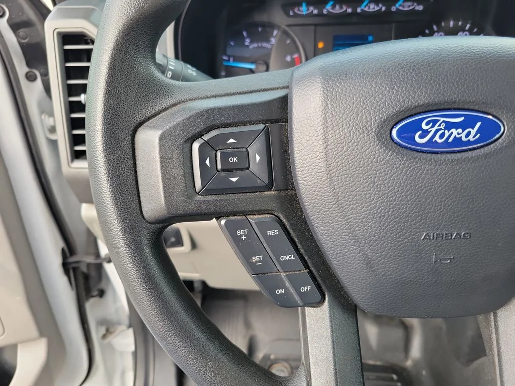 2019 Ford F-550 Super Duty Chassis Cab XL - Photo 16