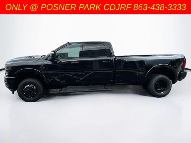 New 2026 Diamond Black Crystal Pearl-Coat Exterior Paint RAM Limited image 8
