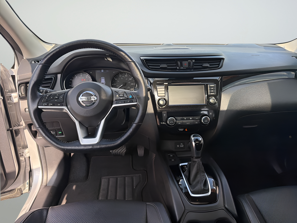 Used 2022 Silver Nissan SL image 27