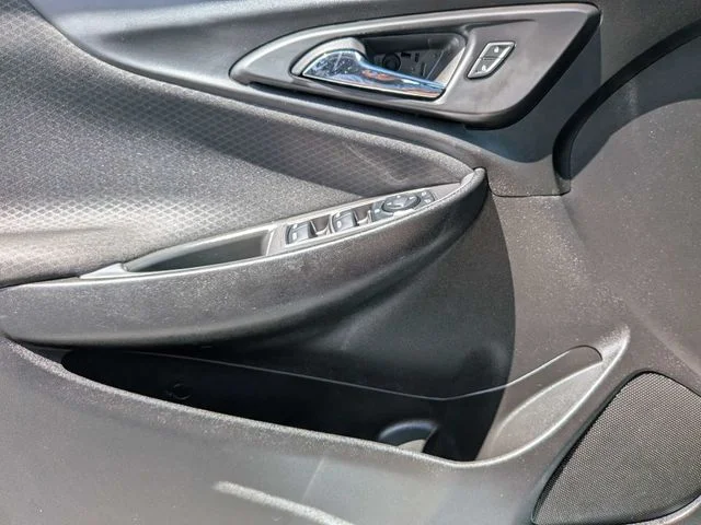 Used 2024 Sterling Gray Metallic Chevrolet LT image 27