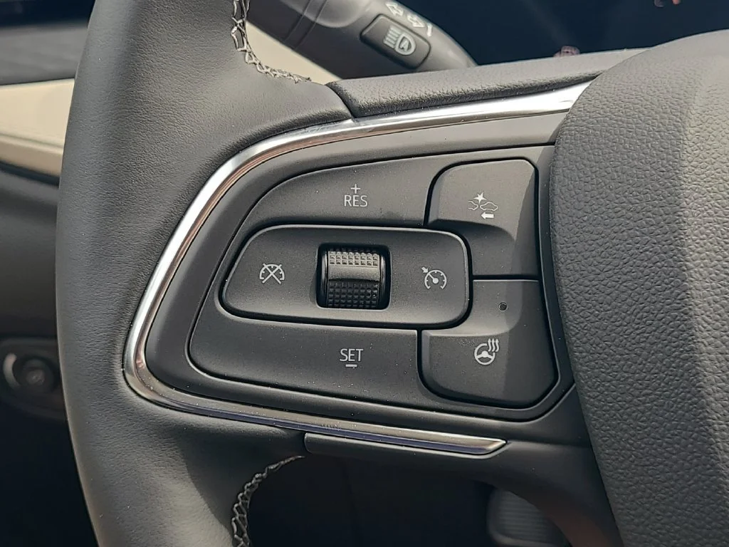 New 2026 Ocean Blue Metallic Buick Avenir image 20