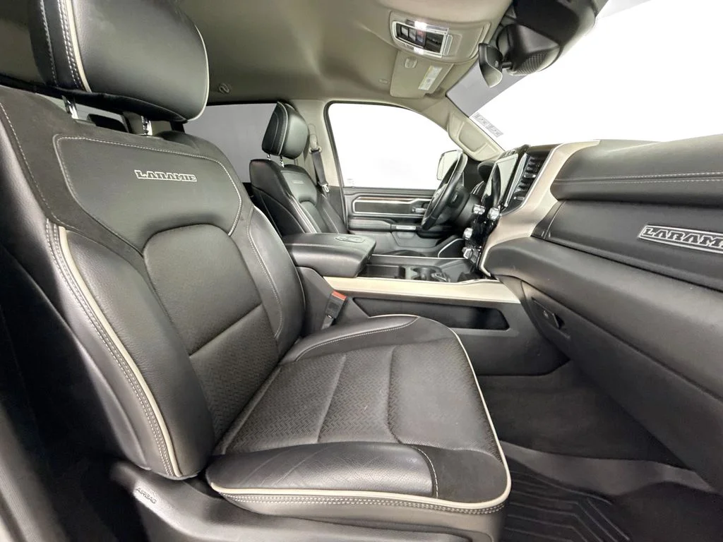 Used 2022 White Ram Laramie image 26