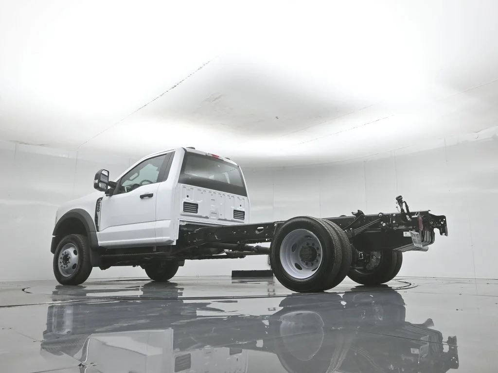 New 2026 White Ford XL image 3