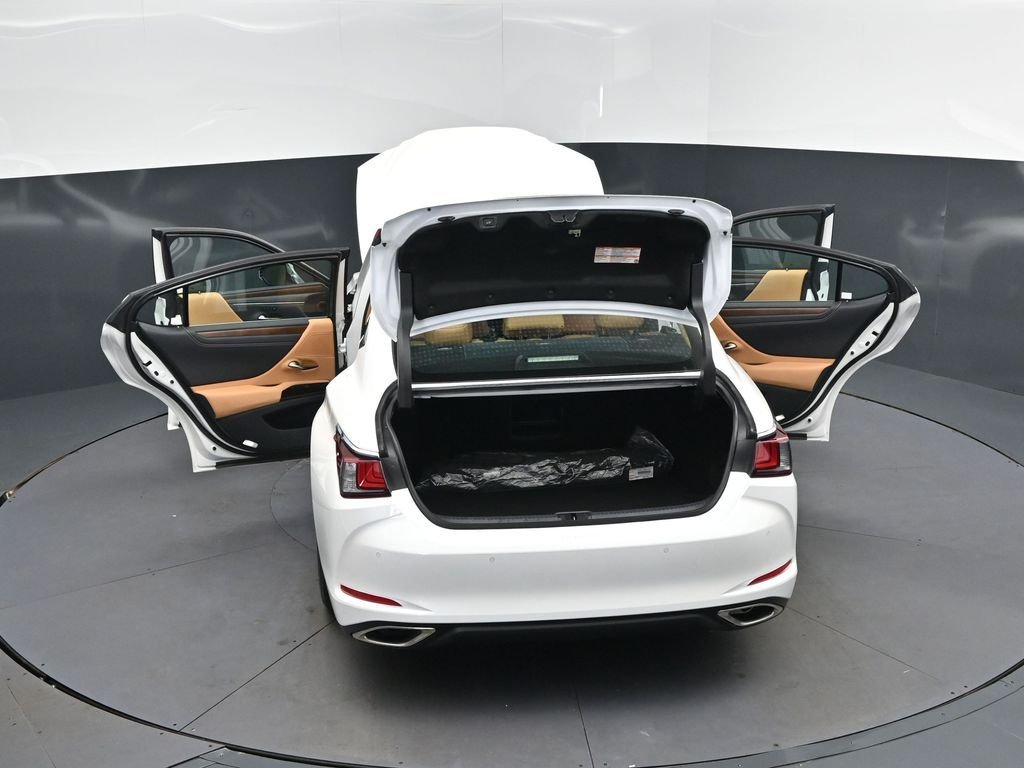 Used 2024 White Lexus 350 image 48