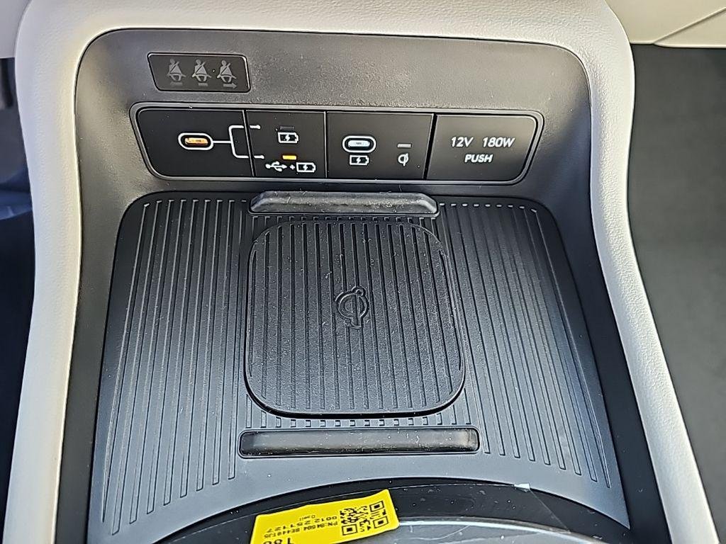 New 2026 Black Hyundai SEL Sport AWD image 20