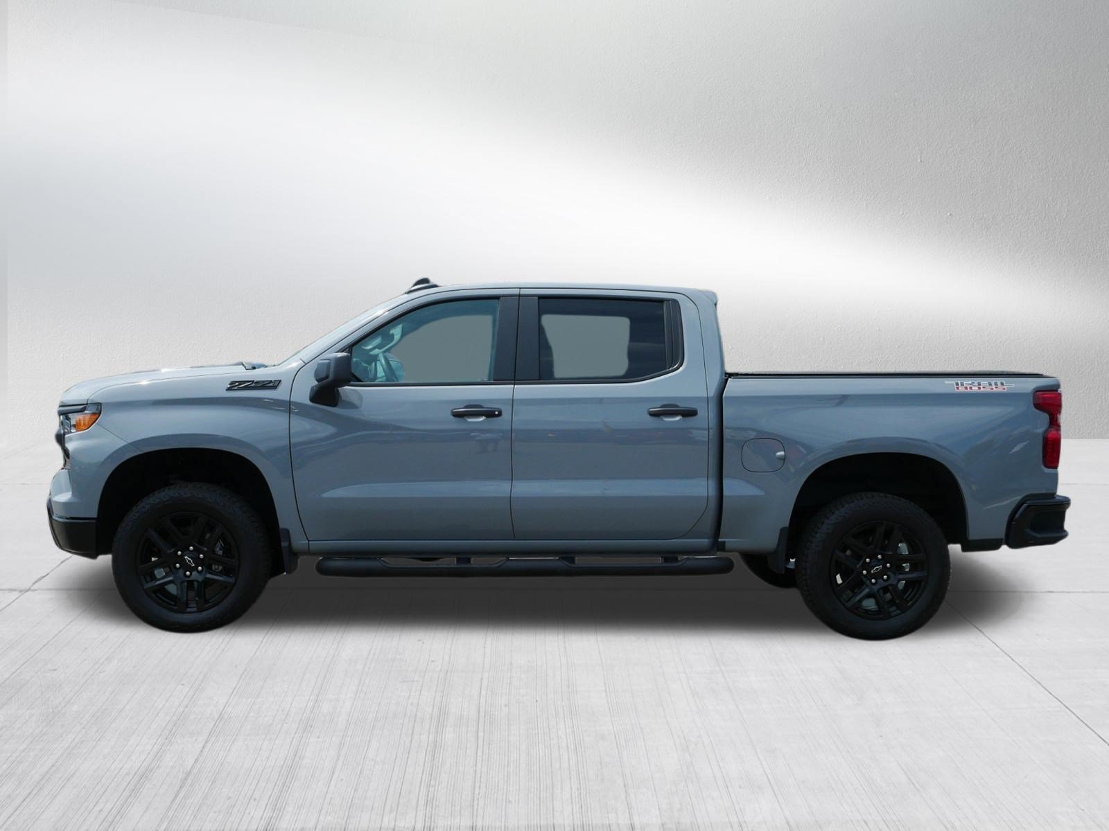 2024 Chevrolet Silverado 1500 Custom - Photo 4