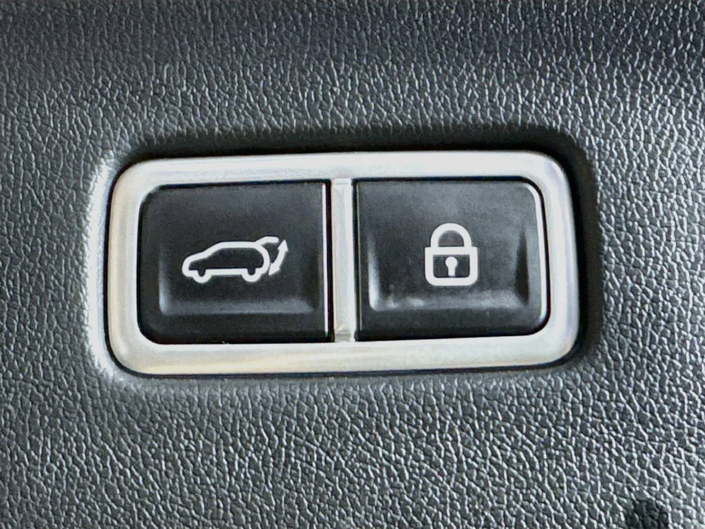Used 2022 Silver Kia EX image 33